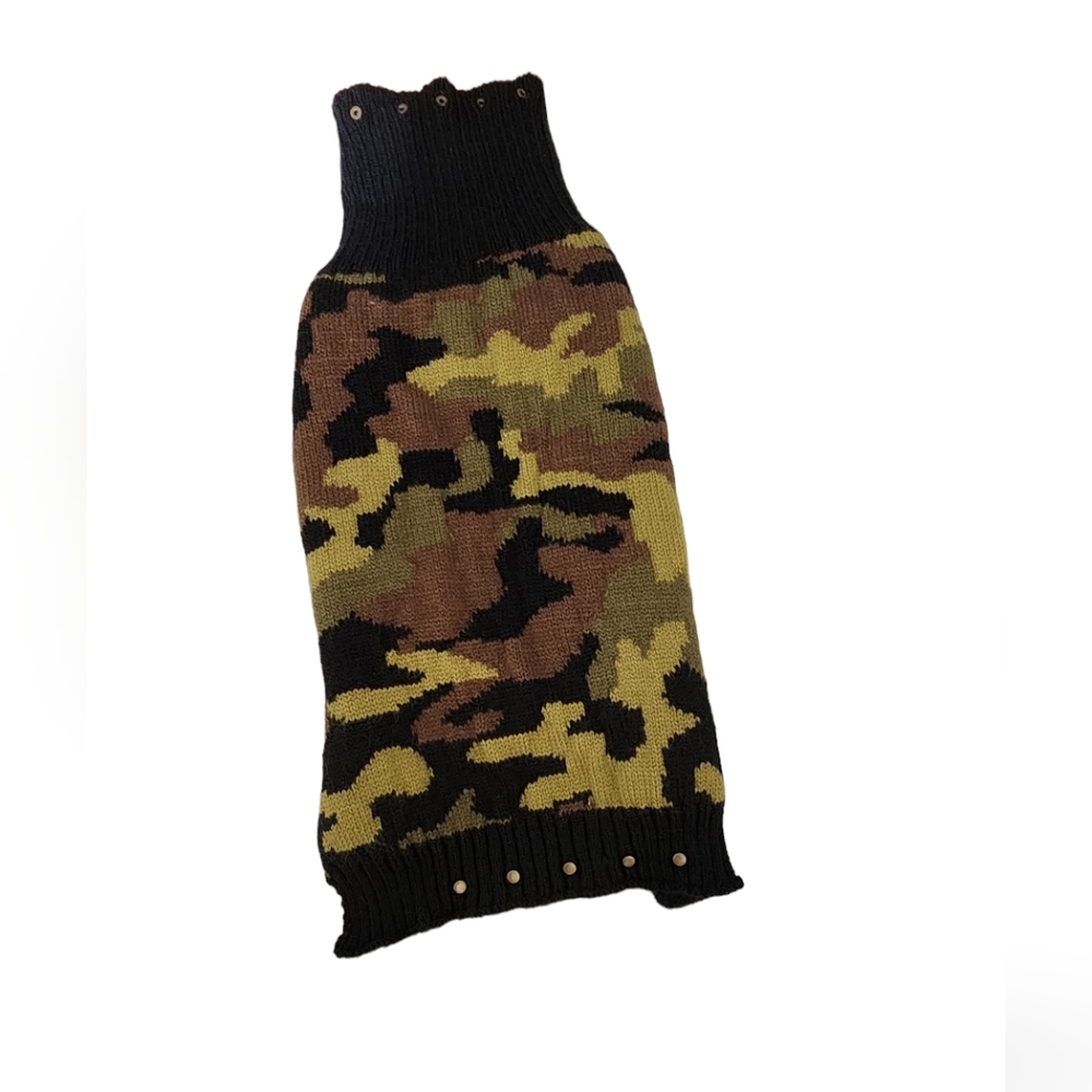 Wag A Tude camouflage  dog sweaterM